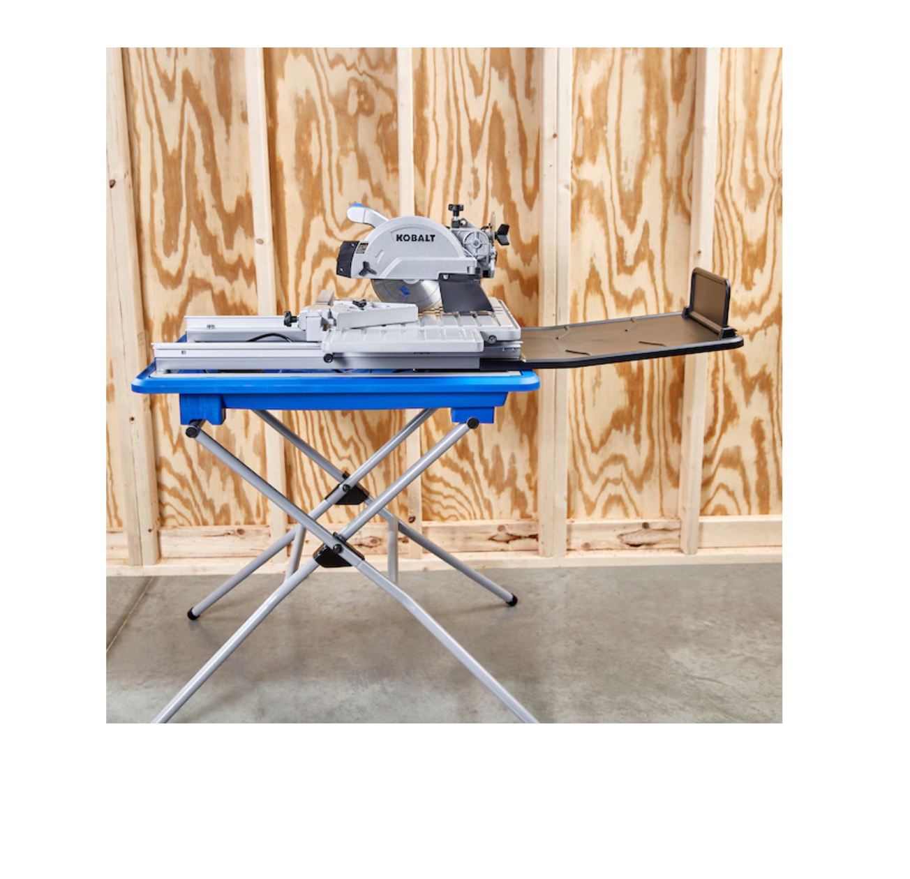 Kobalt KWS S72-06 7-in 10-Amp Wet Sliding Table Tile Saw with Stand