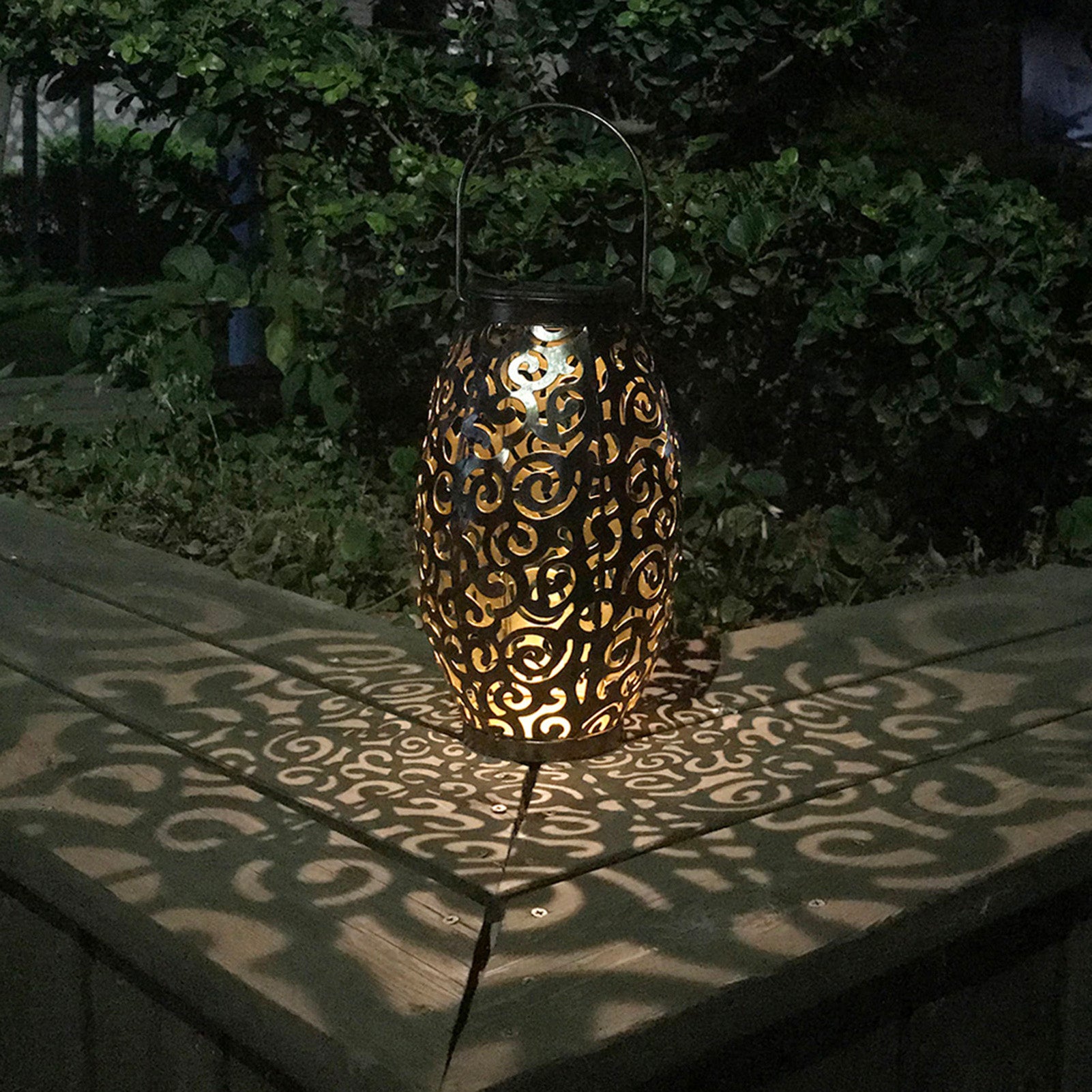 Tomshine Solar Power Energy LED Lantern Light Outdoor Hanging Lamp IP44 Water Resistance for Patio Garden Courtyard Pathway