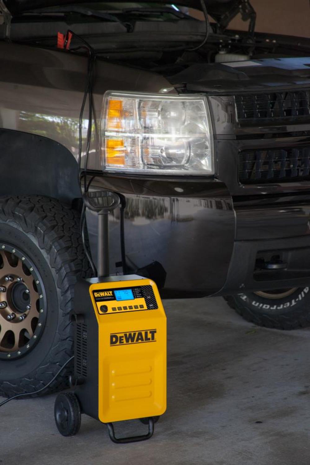 DEWALT 70 Amp 12V Battery Charger ;