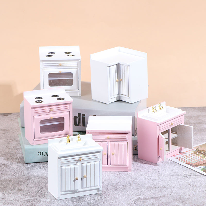 Buytra 1:12 Dollhouse Miniature Wooden Kitchen Furniture Cabinet Dollhouse Accessories