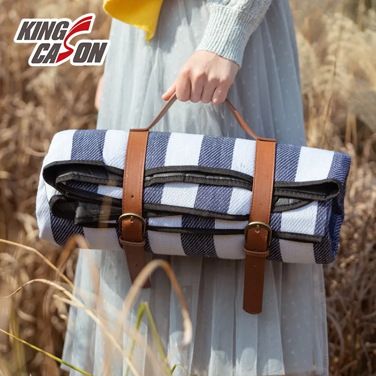 KINGCASON Manufacturer Wholesale Luxury Big Size Roll Up Picnic Blanket Leather Strap Picnic Mat For Camping