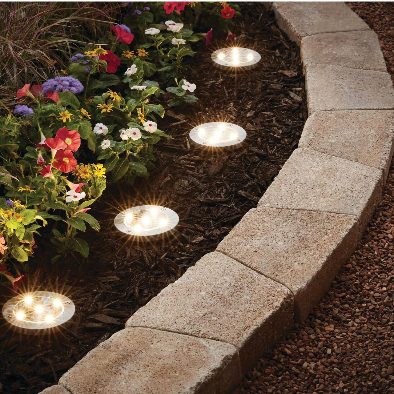 Mainstays Solar Powered Stainless Steel LED Landscape Disc Lights， 12 Lumens (4 Count)