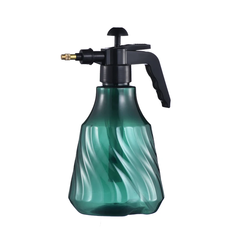 factory direct sale  plastic pump sprayer portable spray bottle  irrigation and watering tools