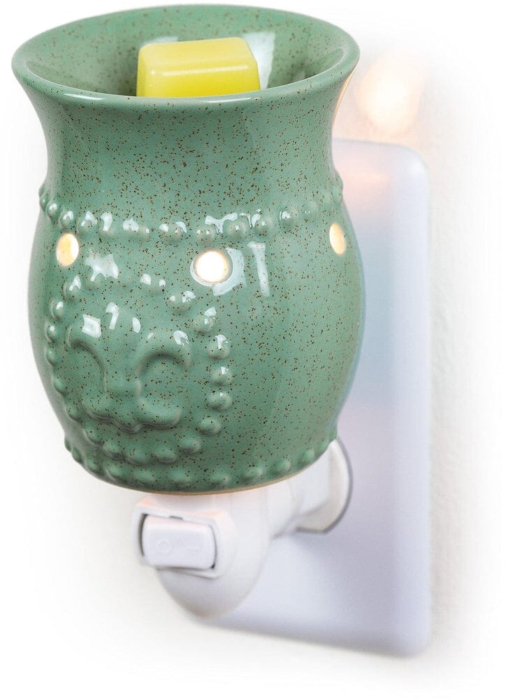 Plug-In Fragrance Wax Melt Warmer (Sage Green Fleur-de-lis)