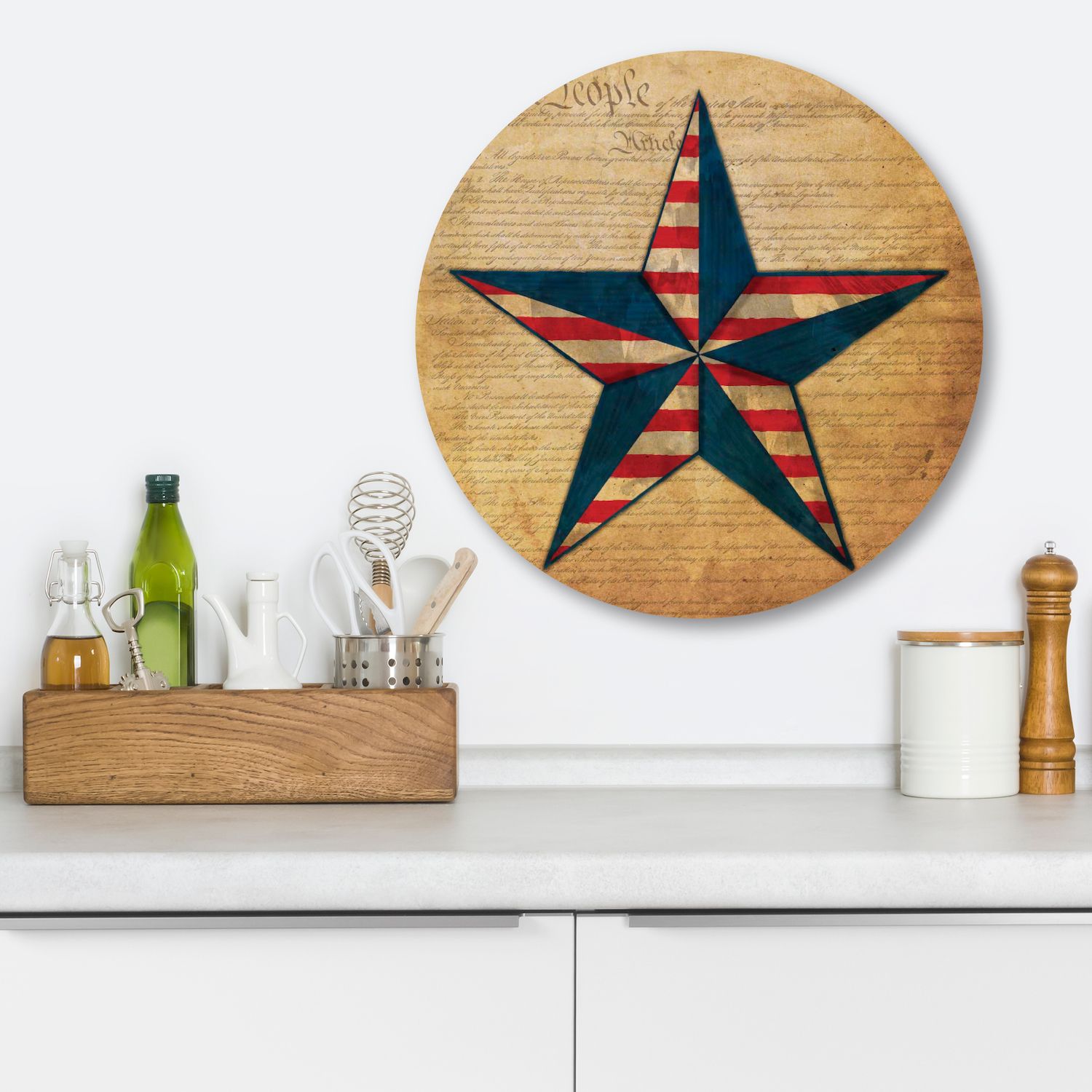 Courtside Market Flag Star I Circular Board Wall Art