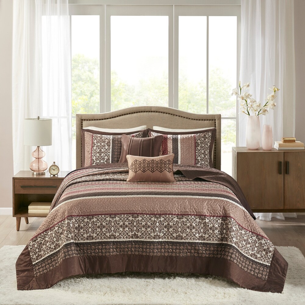 Madison Park Dartmouth Reversible Oversized Jacquard 5 pc Bedspread Quilt Set with Shams and Embroidered Pleated Throw Pillows