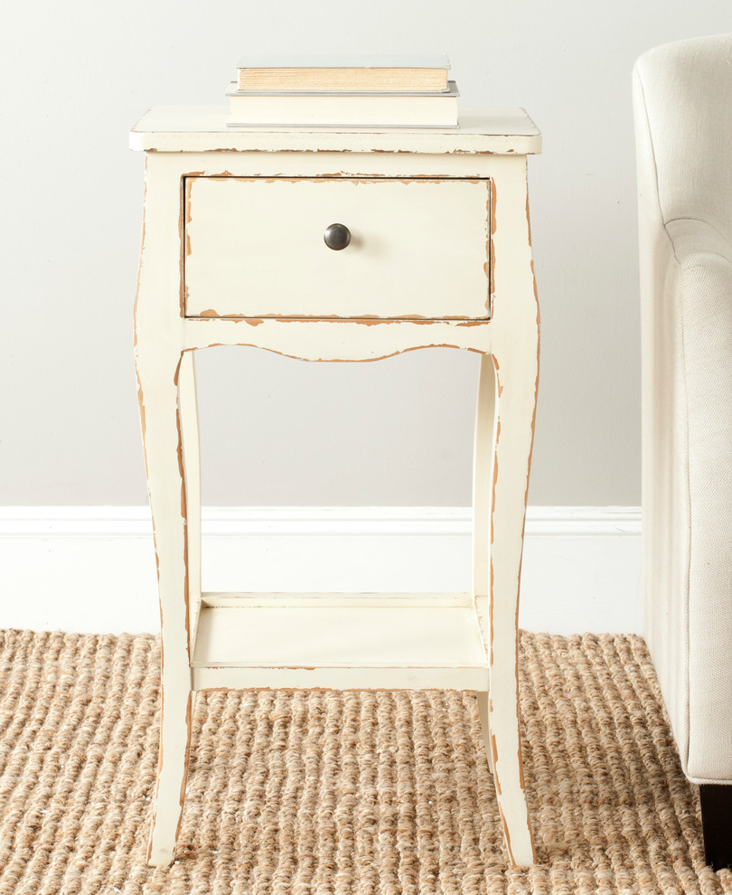 Safavieh Thelma End Table   Farmhouse   Side Tables And End Tables   by Safavieh  Houzz