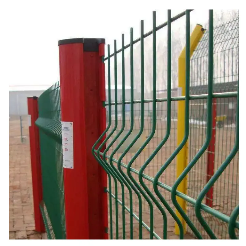 Factory Supply Good Quality gardening fence and fence panels outdoor and fence wire