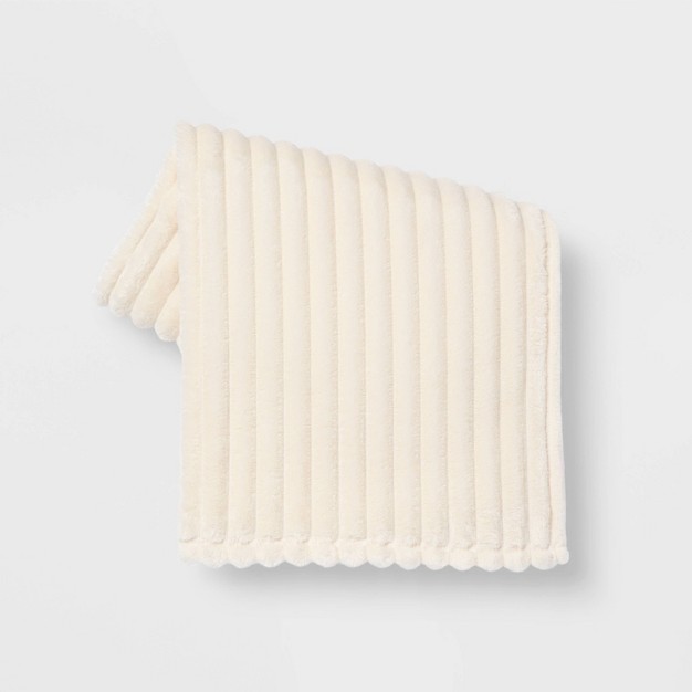 Ribbed Plush Throw Blanket