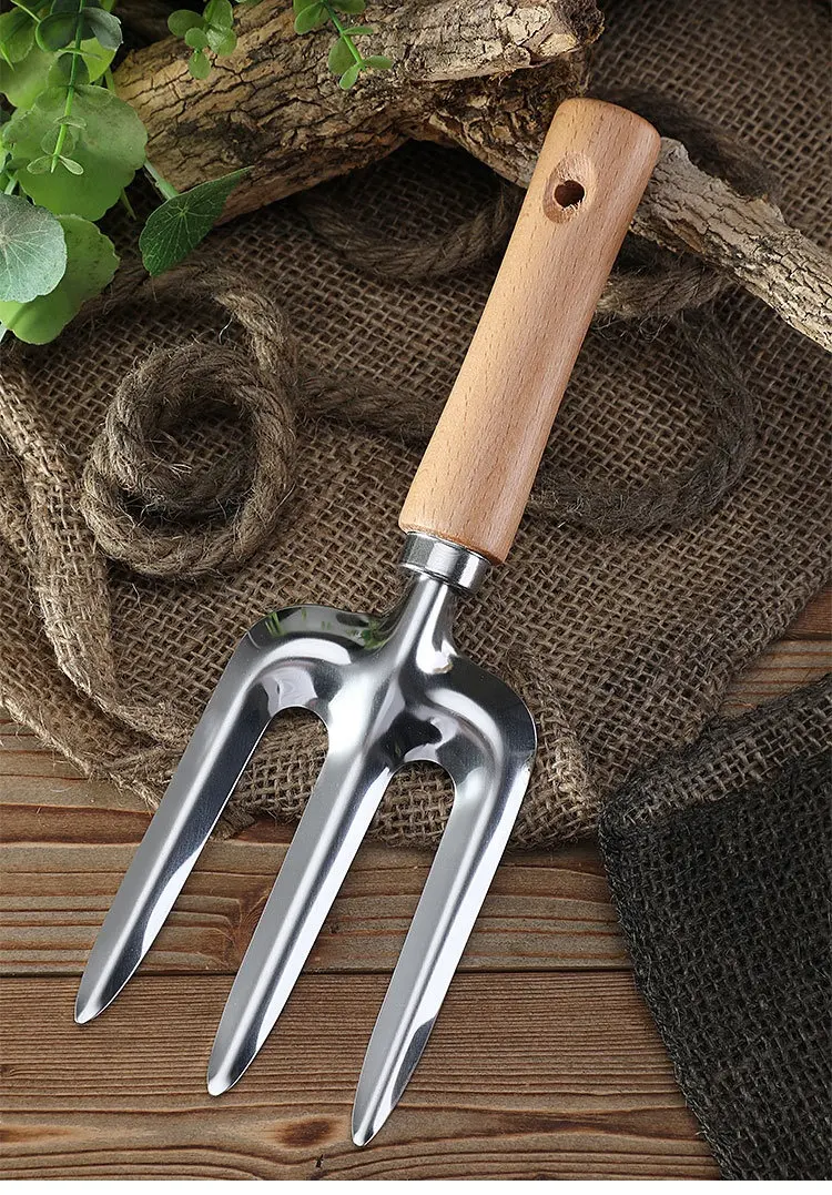 Amazon Custom Portable Stainless Steel  Wooden Handle Customized Garden Rake Tool Set