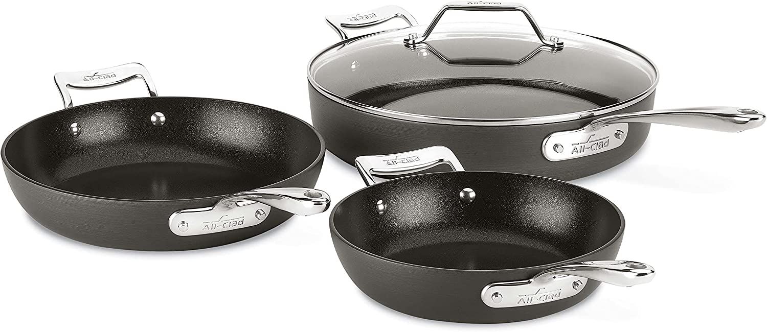 All-Clad Essentials Nonstick Skillet set， 4-Piece， Grey