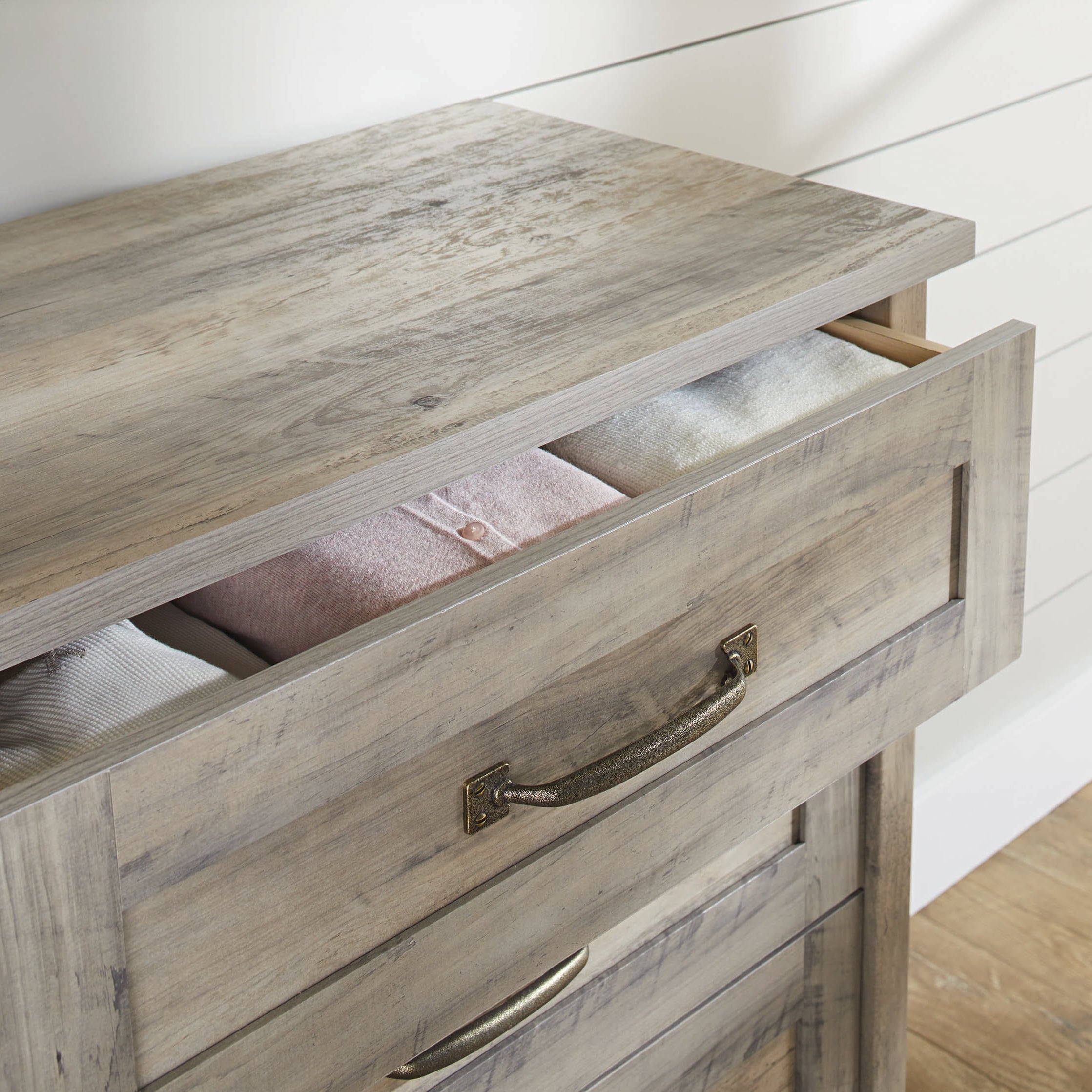 Better Homes & Gardens Modern Farmhouse 4-Drawer Chest, Rustic Gray Finish