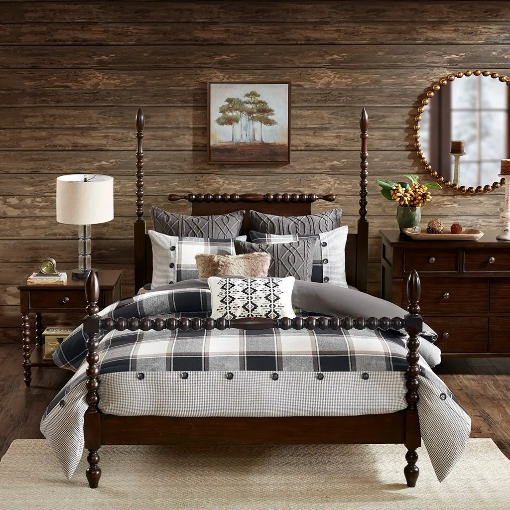 Black， Tan and Ivory Queen Urban Cabin 8 Piece Bedding Collection