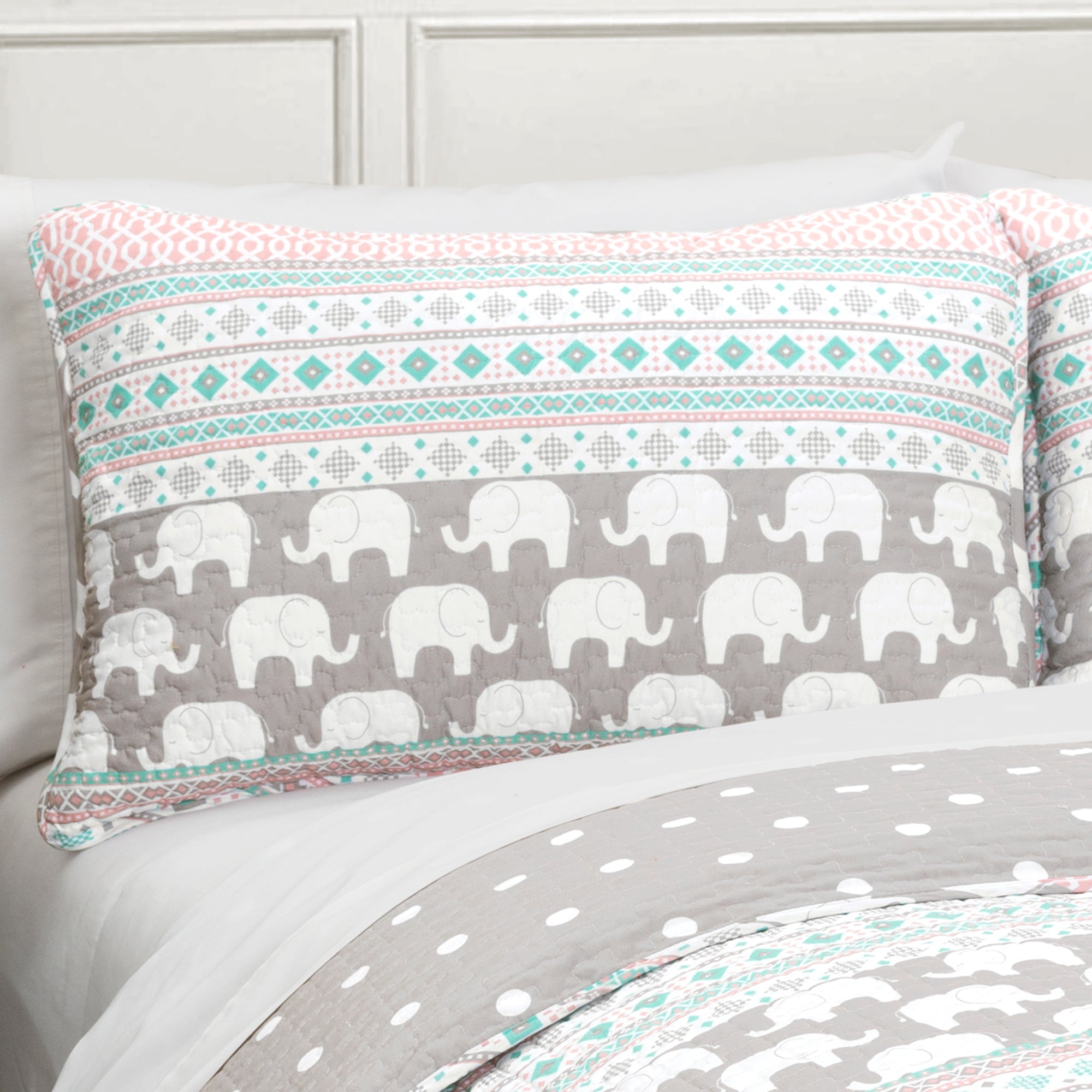 Elephant Stripe Quilt 4 Piece Set Twin