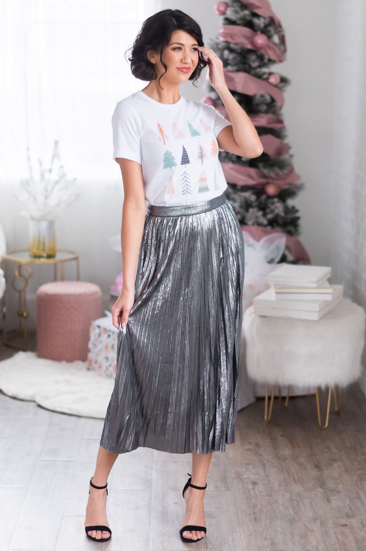 Under The Mistletoe Modest Pleat Skirt