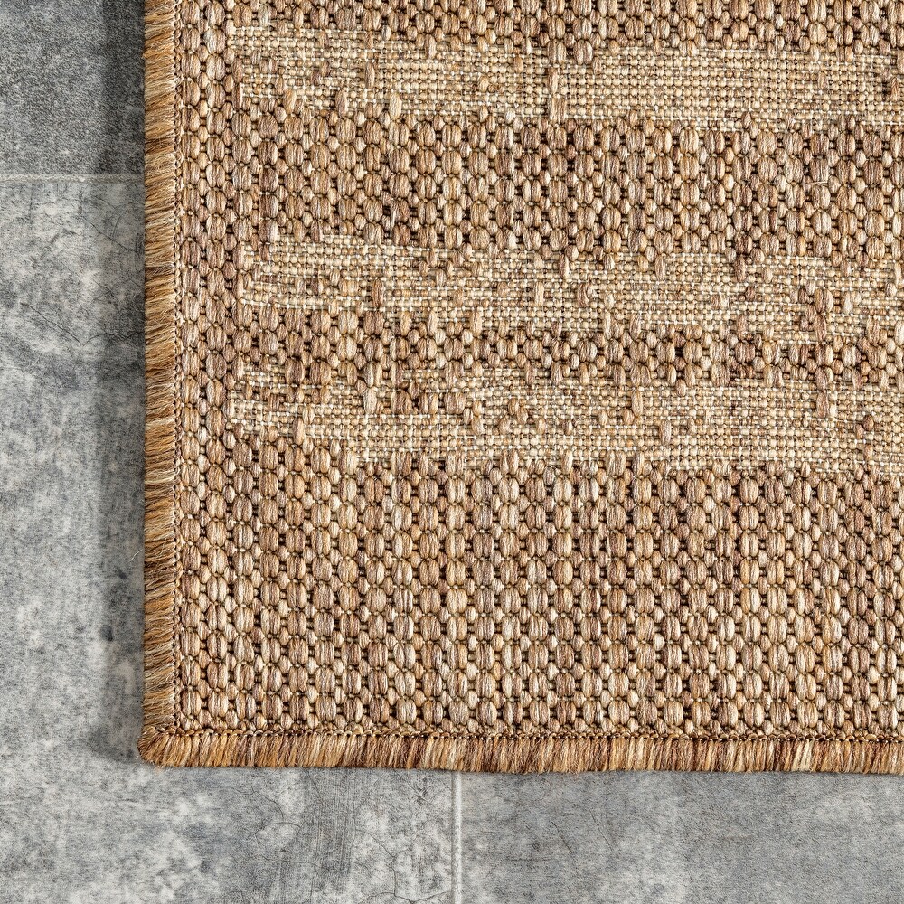 Brooklyn Rug Co Marin Contemporary Indoor/Outdoor Area Rug