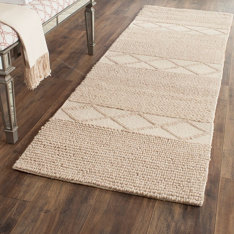 Safavieh Natura Lorna Diamond Rug