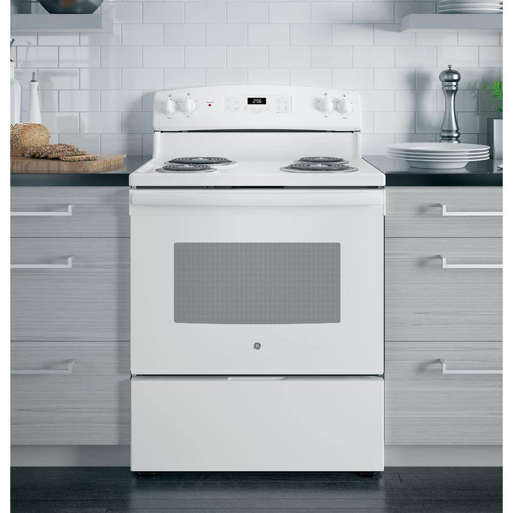 GE 30 in. 5.0 cu. ft. Freestanding Electric Range in White JB256DMWW