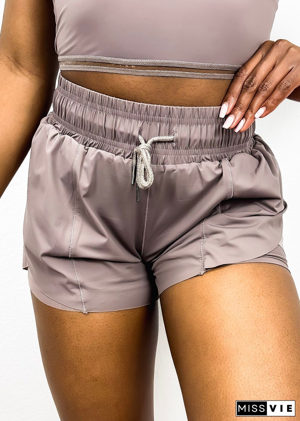 Drawstring Waist Lined Active Shorts