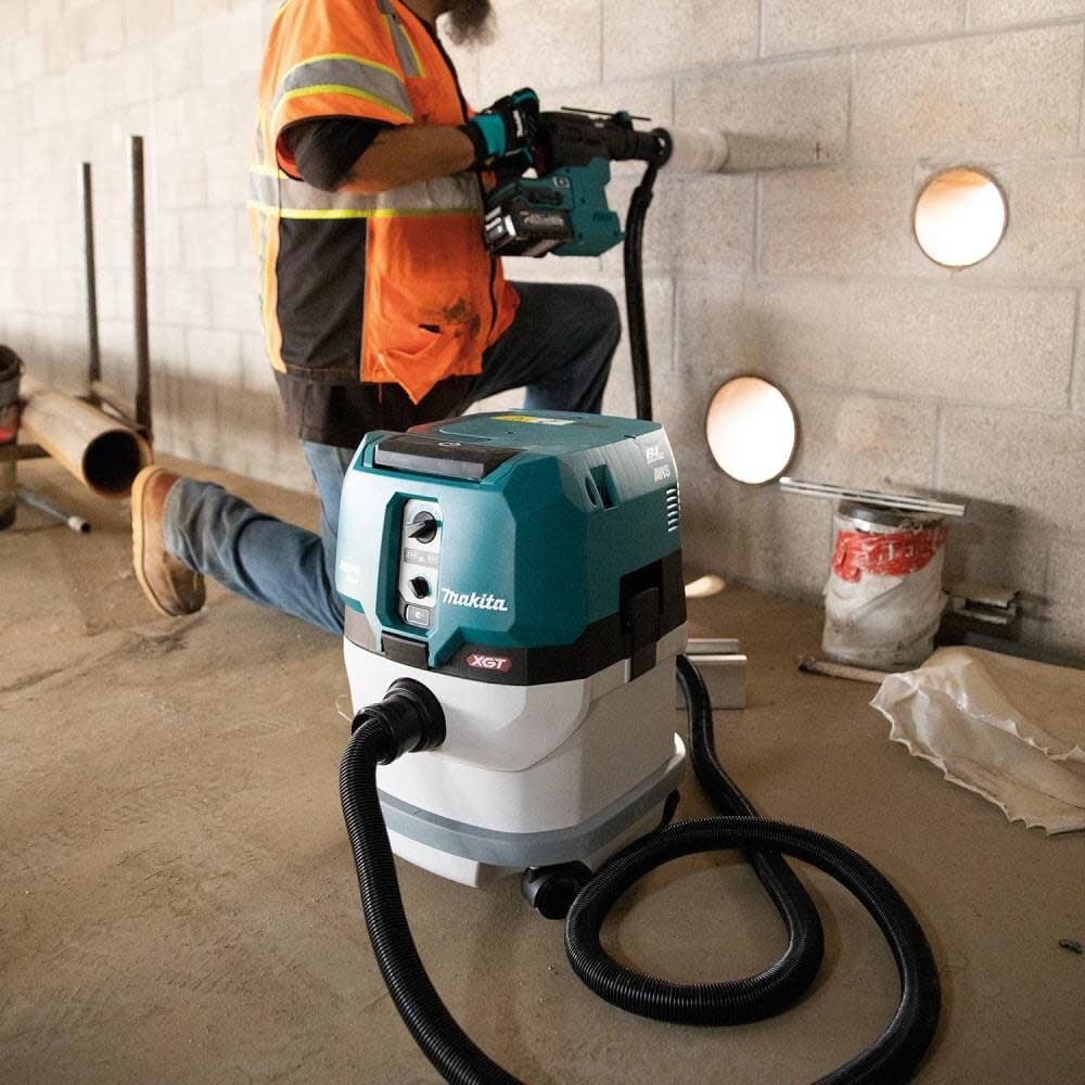 Makita 40V max XGT 4 Gallon HEPA Dry Dust Extractor AWS Bare Tool GCV04ZUX from Makita