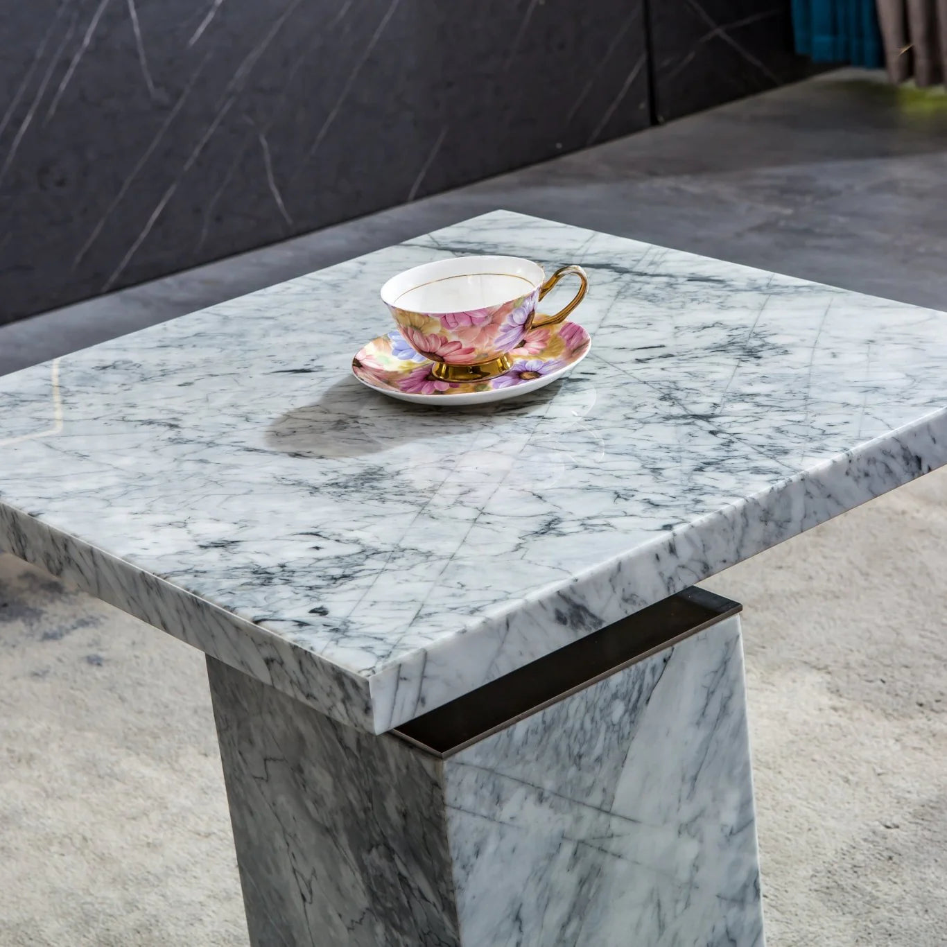 ET306BMW MARBLE END TABLE