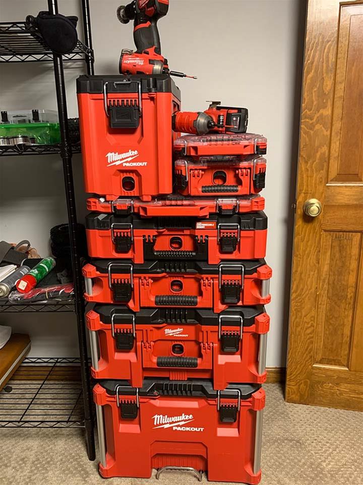 Milwaukee Tool 48-22-8422 Milwaukee PACKOUT Compact Toolboxes