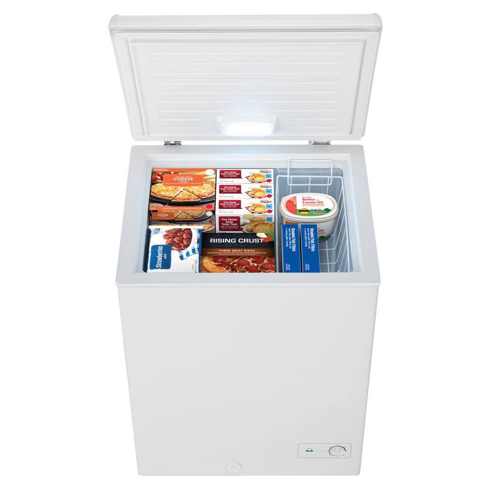 Vissani 4.9 cu. ft. Manual Defrost Chest Freezer with LED Light Type in White Garage Ready DCM5QRWW