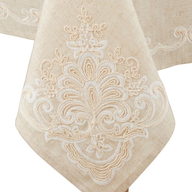 Saro Lifestyle Embroidered Tablecloth With Elegant Design