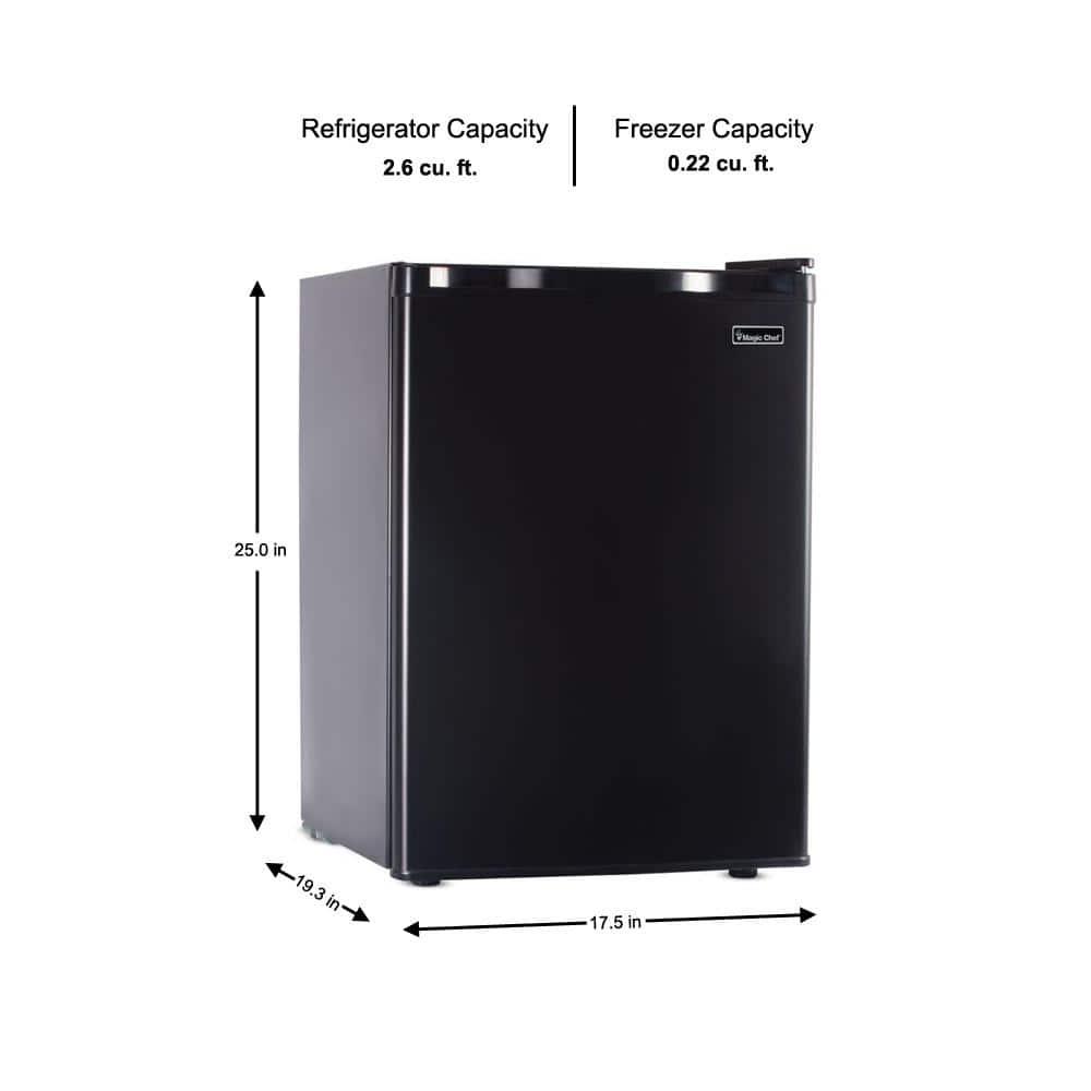 Magic Chef 26 cu ft Mini Fridge in Black ENERGY STAR