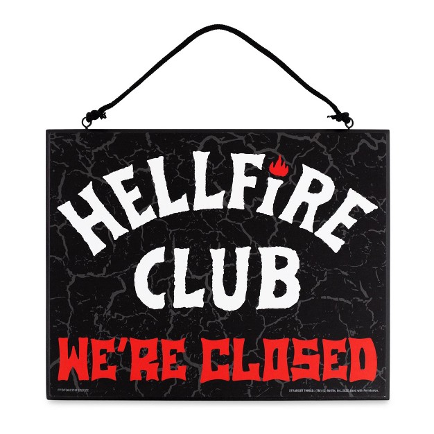 Silver Buffalo Stranger Things Hellfire Club Reversible Hanging Sign Wall Art 10 X 8 Inches