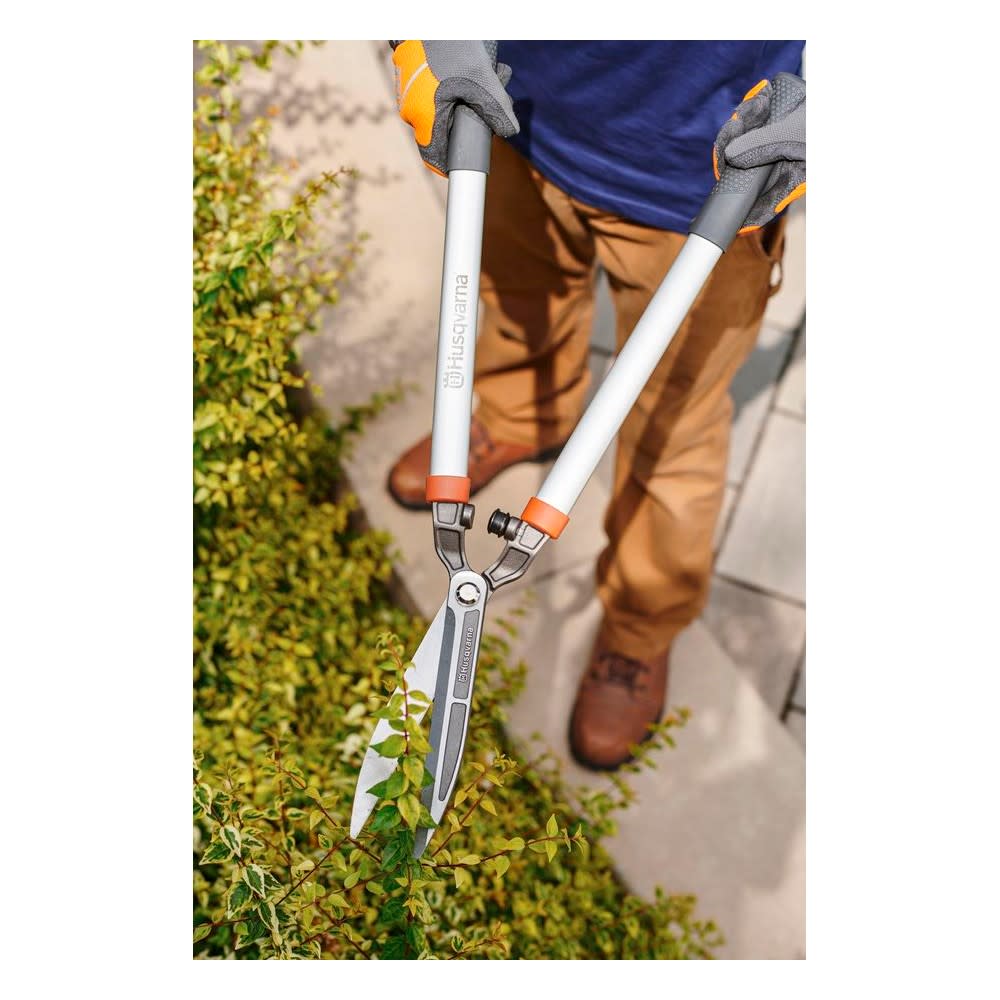 Husqvarna 29.5in Heavy Duty Coarse Hedge Shear