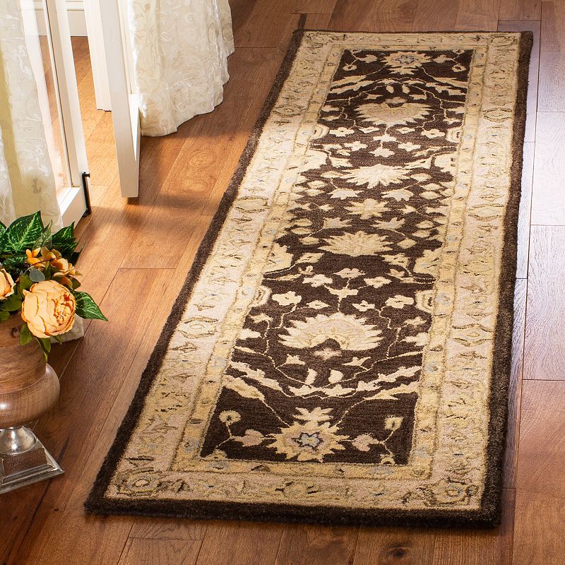 Safavieh Anatolia Daphne Framed Floral Wool Rug