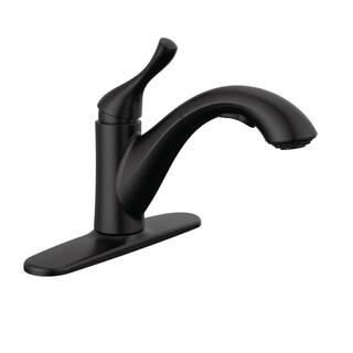 Delta Grant Single-Handle Pull-Out Sprayer Kitchen Faucet in Matte Black 16953-BL-DST