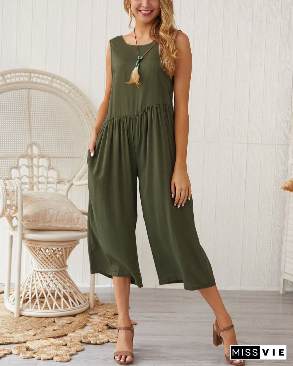 Sleeveless Backless Round Neck Jumpsuit