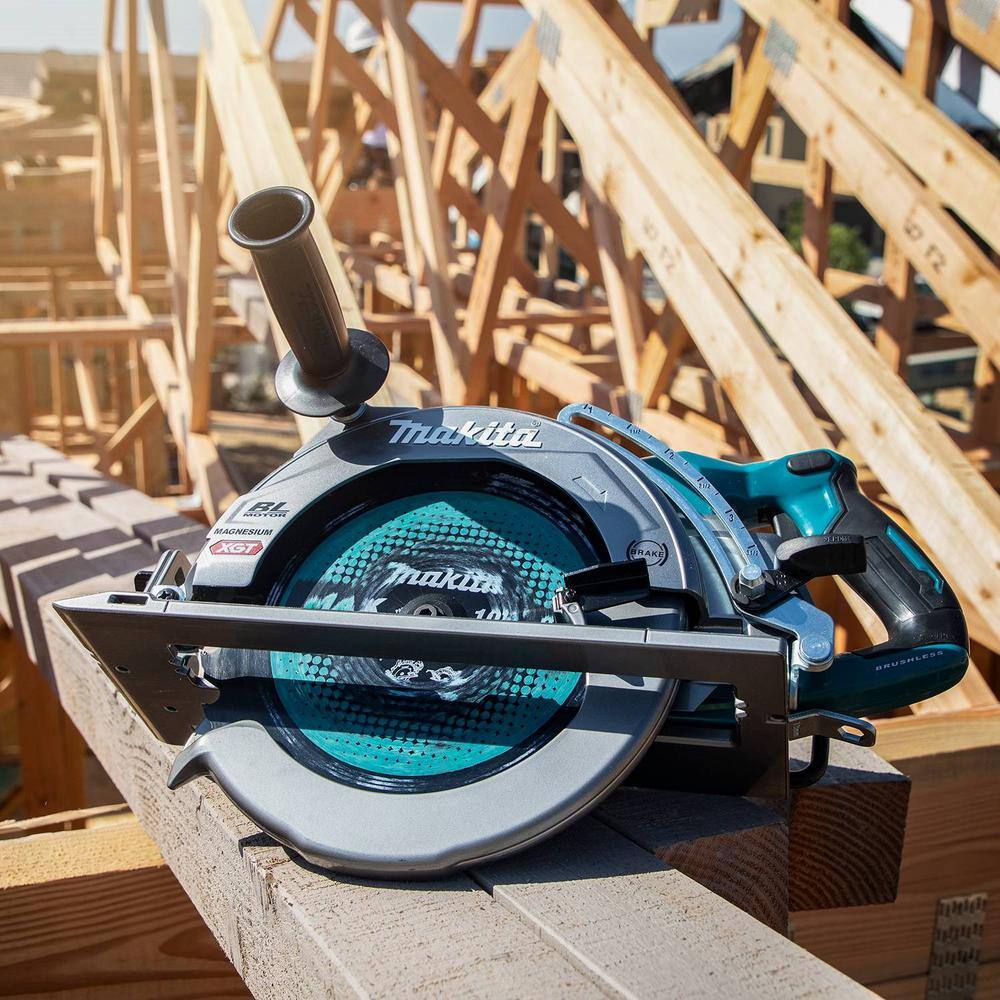 Makita 40V Max XGT Brushless Cordless Rear Handle 10-14 in. Circular Saw AWS Capable (Tool Only) GSR02Z