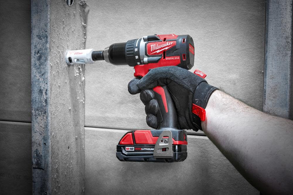 Milwaukee M18 Brushless Hammer Drill/Impact Combo Kit 2893-22 from Milwaukee