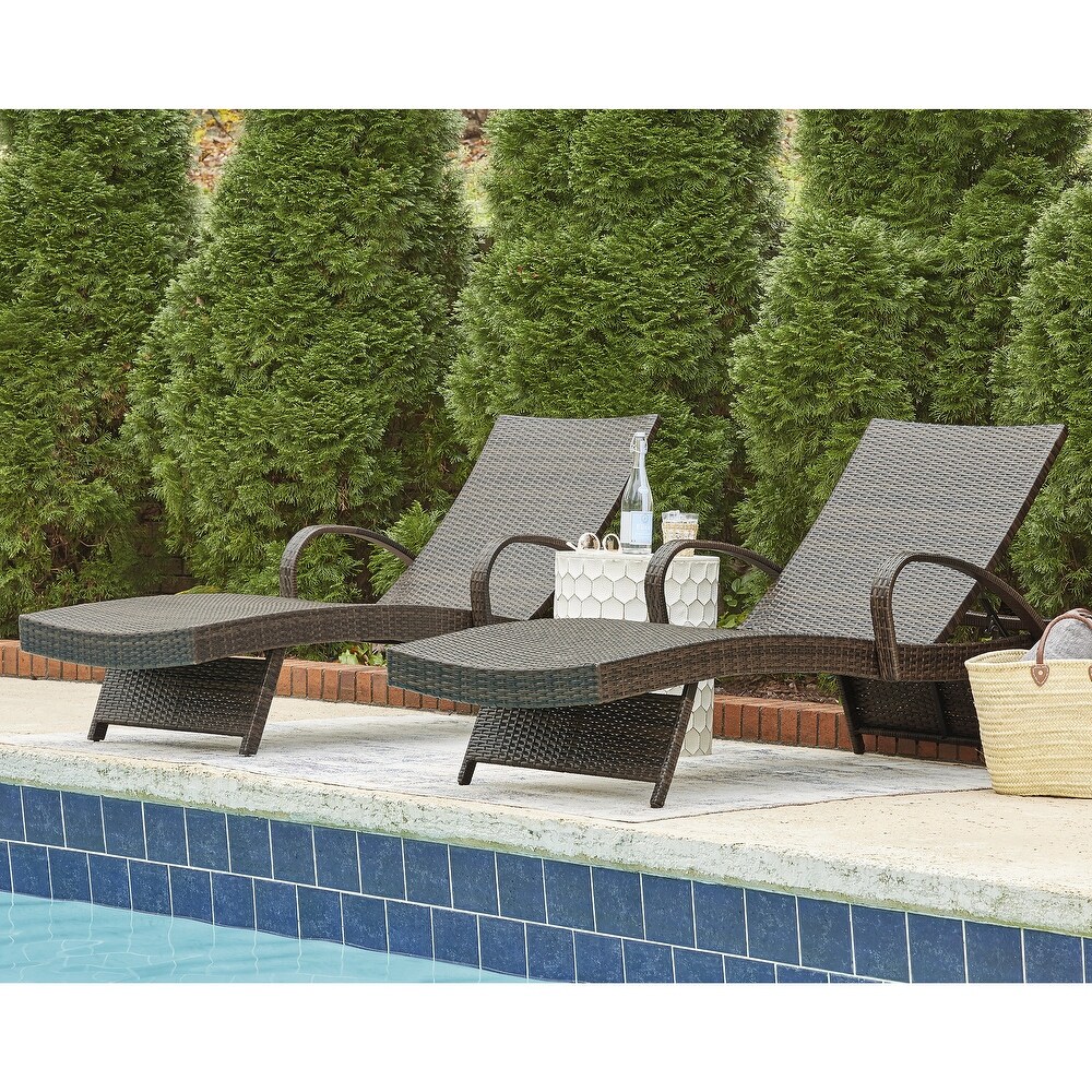 Kantana Brown Outdoor Chaise Lounge  Set of 2   24\