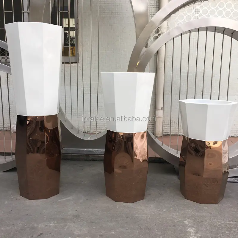 Garden Supplies Modern Indoor flower pot Tall Gold stainless steel flower vase / copper planters large outdoor