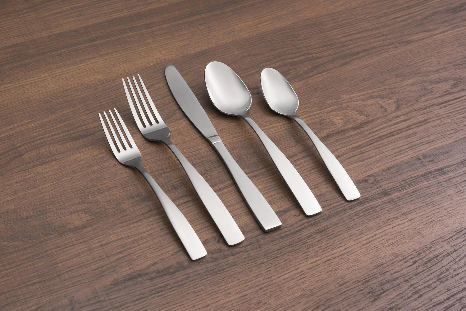 Cambridge Silversmiths Revive Satin 77-Piece Expanded Flatware Set， Service for 12