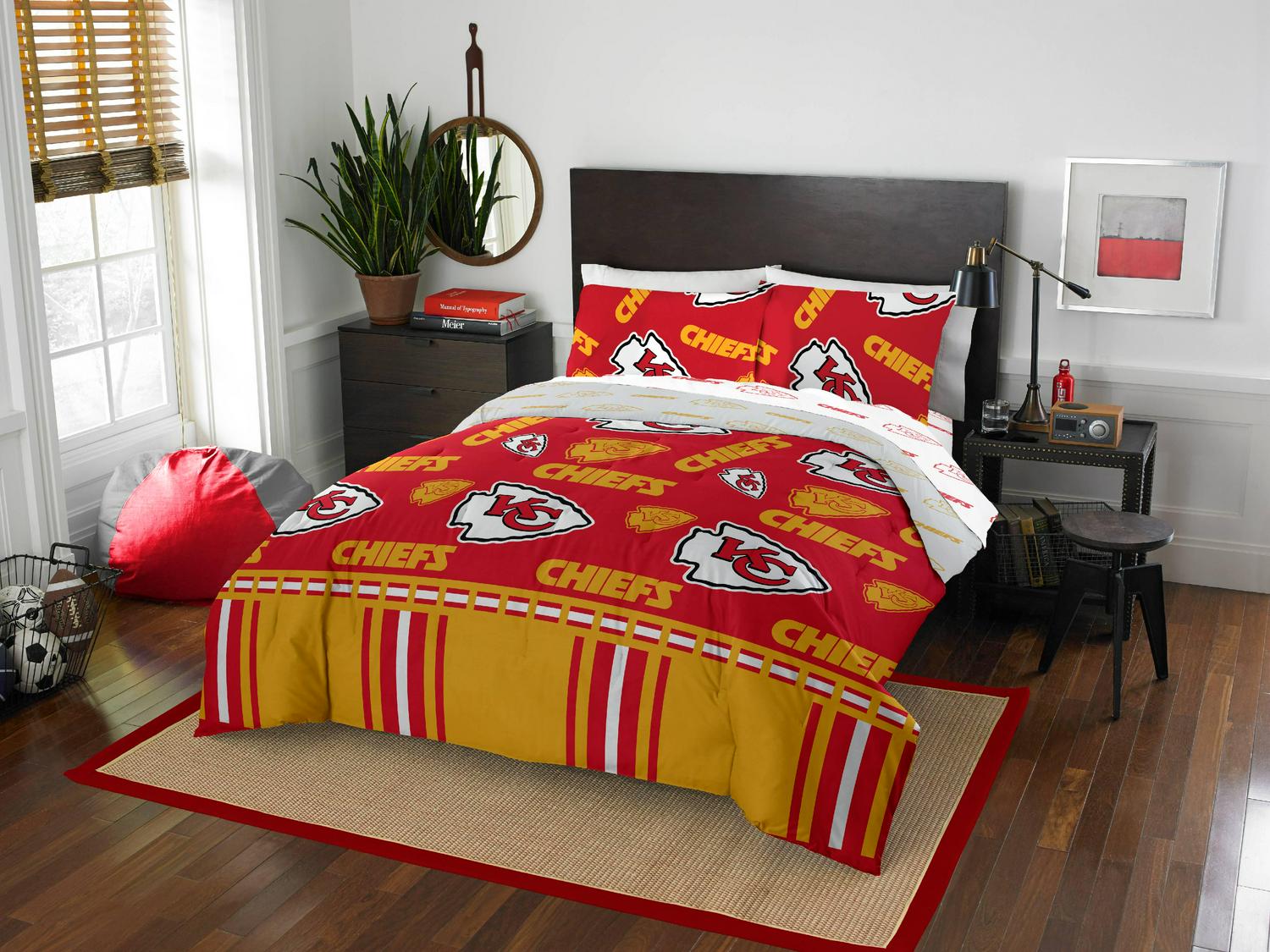 NFL Kansas City Chiefs Bed In Bag Set