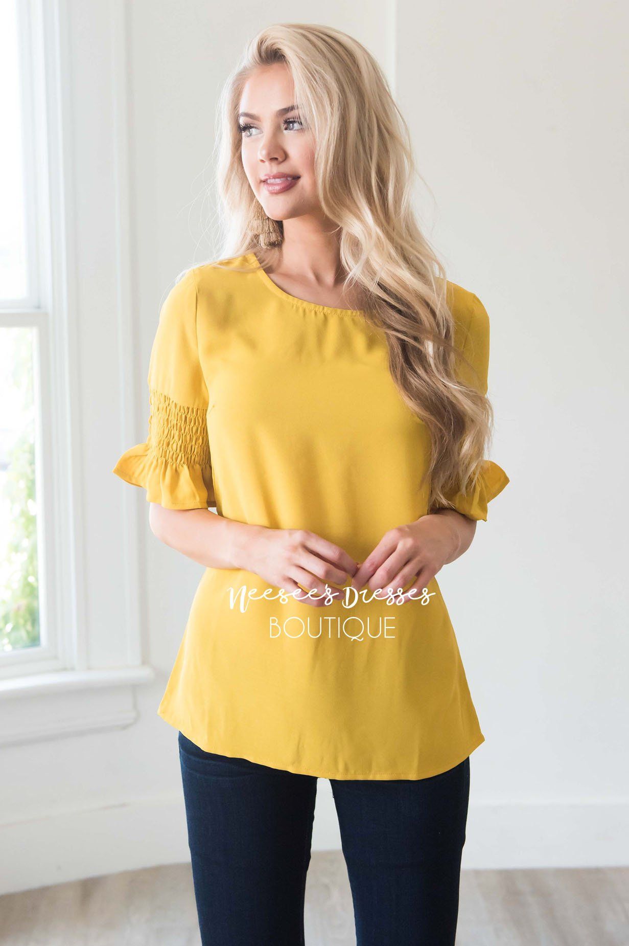 Something New Gathered Sleeve Top