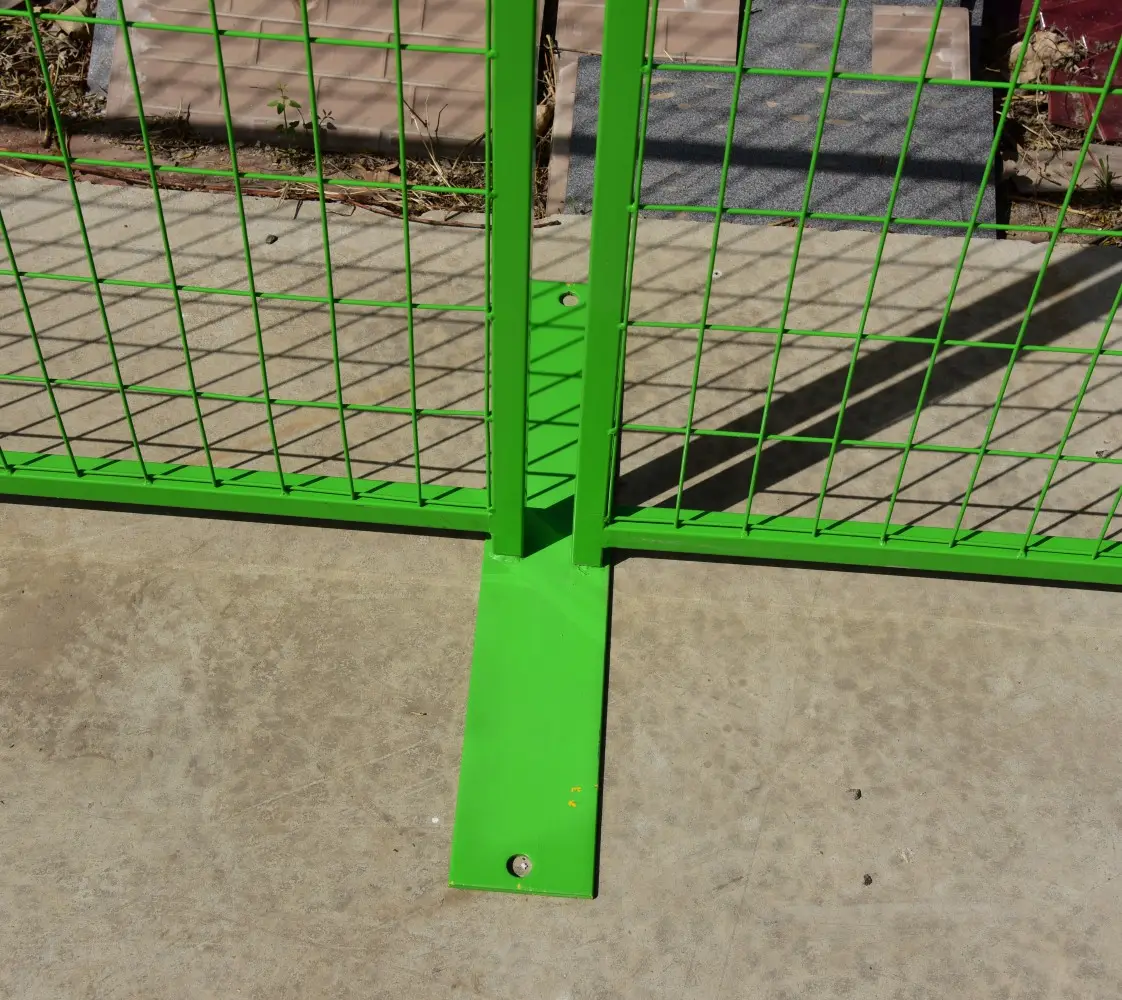 Factory direct supply temporary fence feet/stand/base for sale