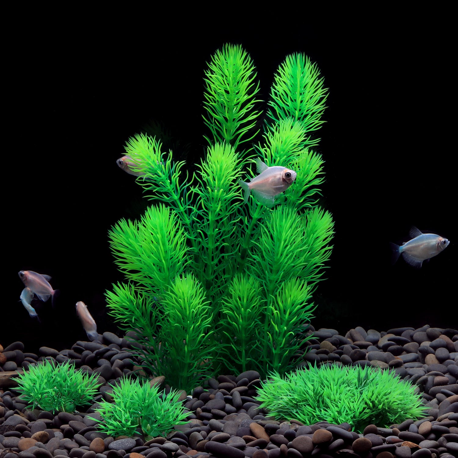 MyLifeUNIT Aquarium Plants， Artificial Aquarium Decorations for Fish Tank Decor， Pack of 4