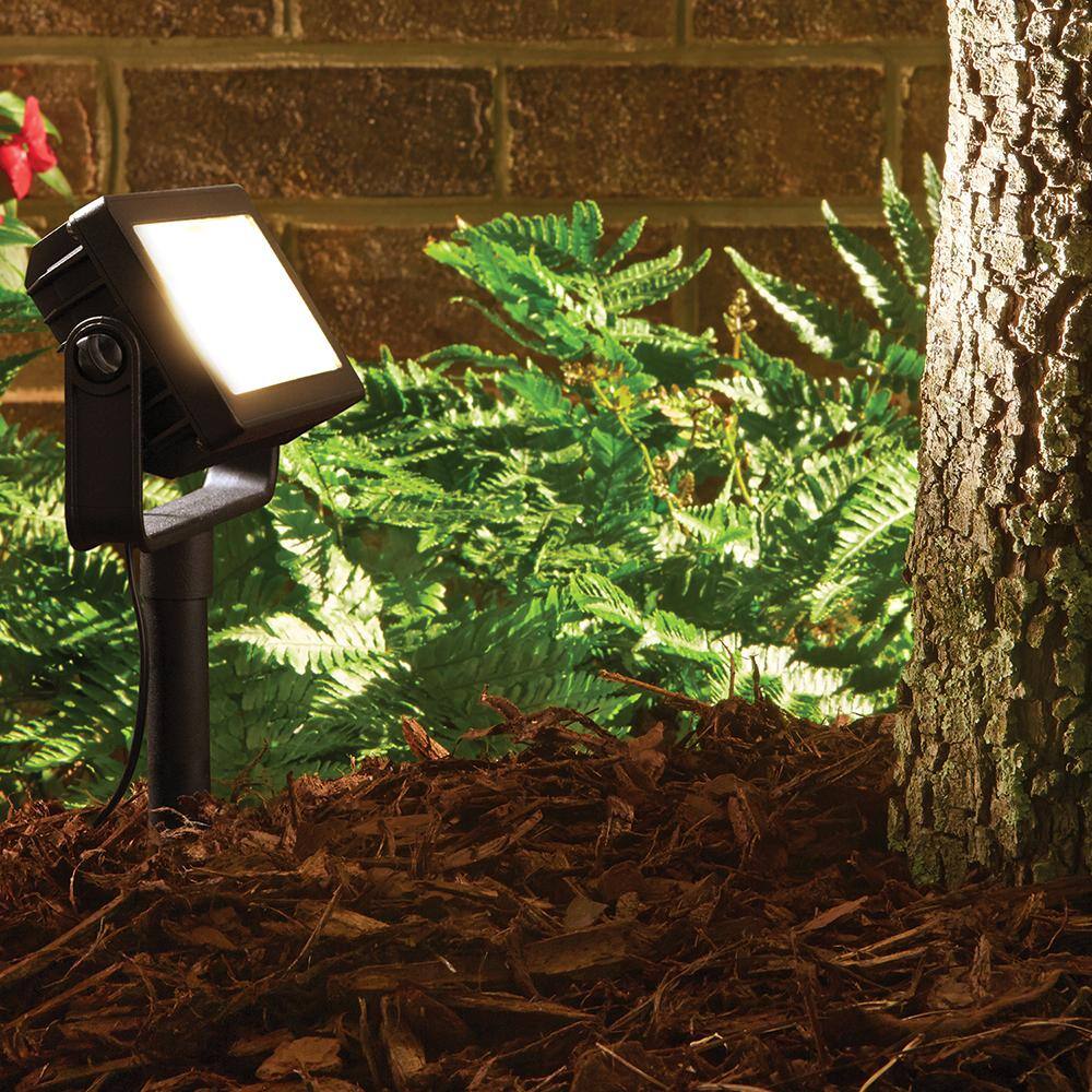 Hampton Bay Low Voltage Black Outdoor Integrated LED Landscape Flood Light with 3 levels of intensity HD33680BK