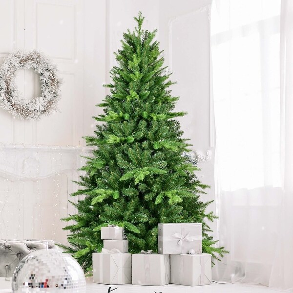 6FT PEandPVC Prelit Christmas Tree in Green