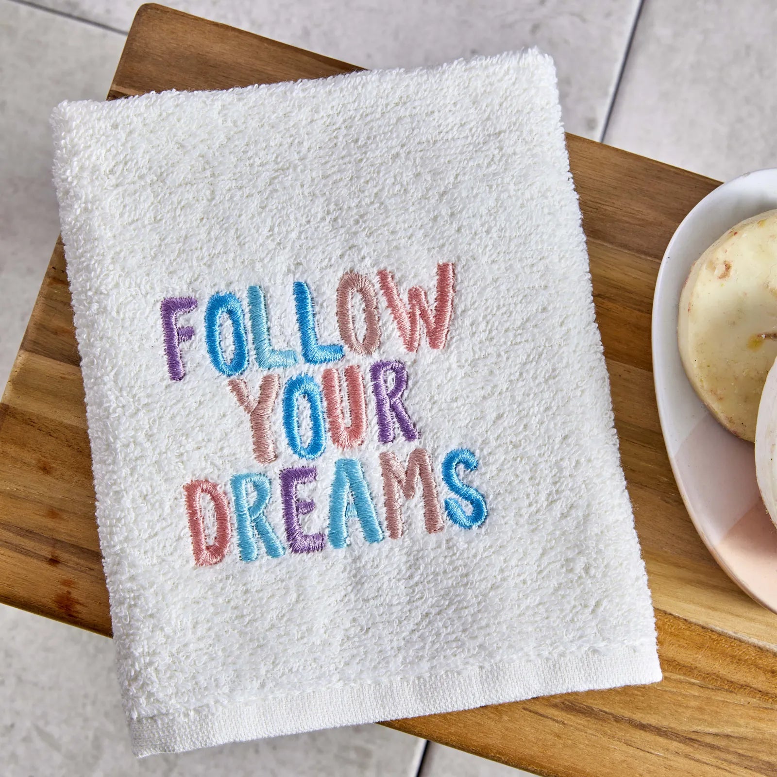 Karaca Home Follow Your Dreams Embroidered Towel 50X90 Cm 200.19.01.0306