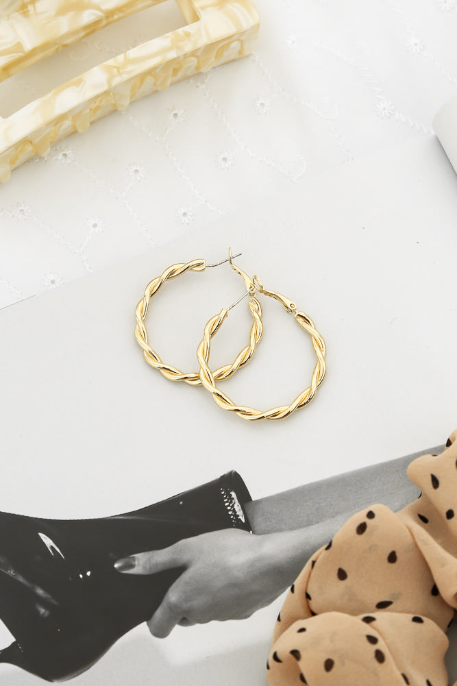 Atticus Hoops Gold