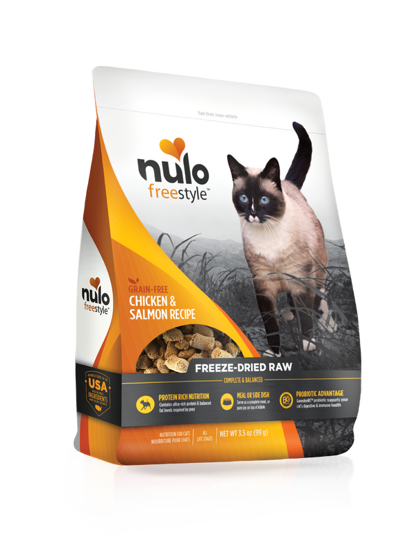 Nulo Freestyle Grain Free Chicken and Salmon Recipe Freeze-Dried Raw Cat