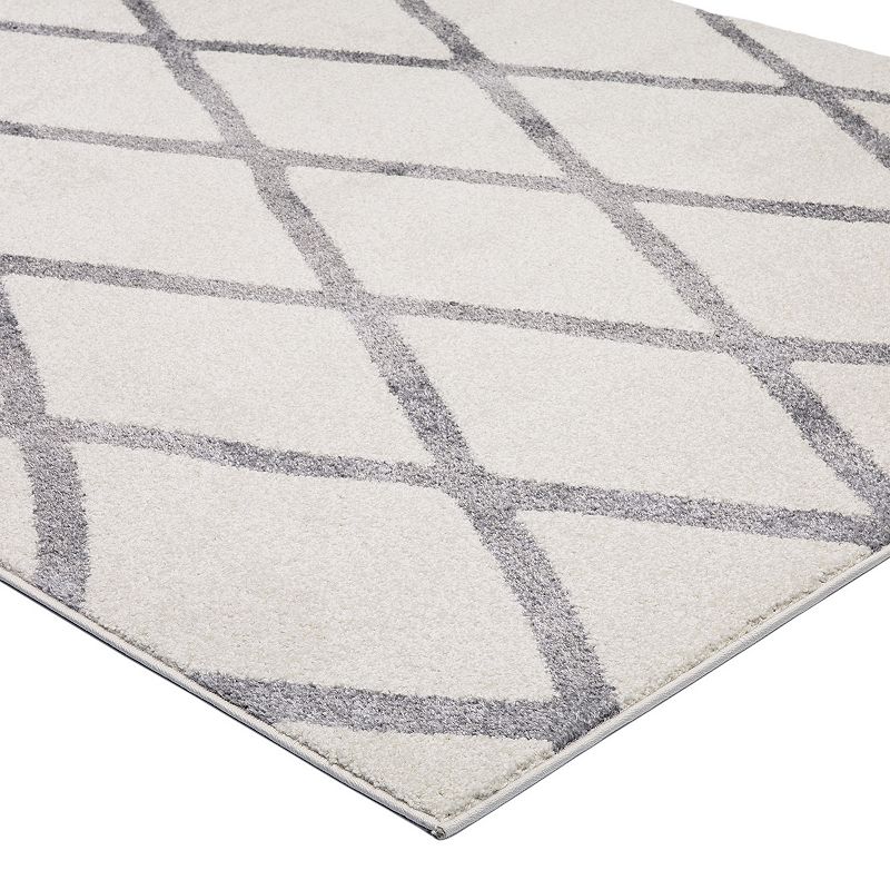 Concord Global Charlotte Collection Diamond Decorative Area Rug