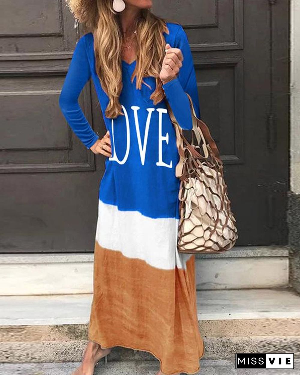 Color Block Contrast Letter Print Long Sleeve Maxi Shift Dress